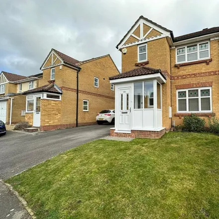Rent this 3 bed house on Stag Way in Funtley, PO15 6TW