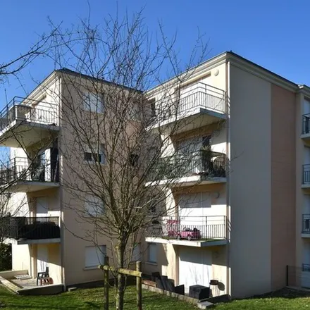 Image 6 - 20t Rue du Tir, 77500 Chelles, France - Apartment for rent