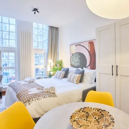 Rent this studio apartment on The Brothers in Rue Chair et Pain - Vlees-en-Broodstraat, 1000 Brussels
