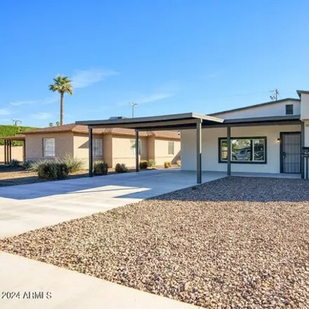 Buy this 4 bed house on 2922 North 3rd Street in Phoenix, AZ 85012