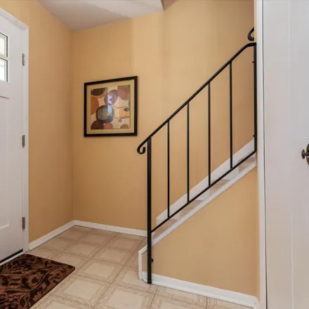 Image 2 - 656 Chapelview Drive, Odenton, MD 21113, USA - Townhouse for sale