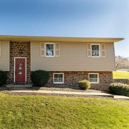 Buy this 3 bed house on 1262 Parkwood Drive in Bellefonte, PA 16823