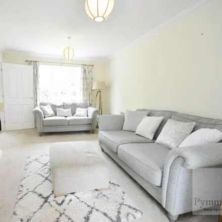 Image 2 - Flycatcher Way, Thorpe End, NR7 8UN, United Kingdom - House for rent