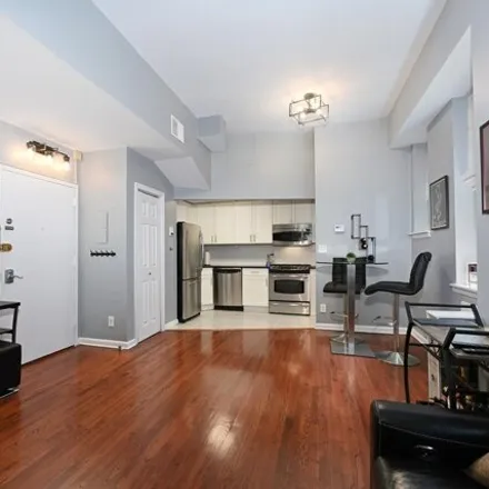 Image 4 - 158 Wayne Street, Jersey City, NJ 07302, USA - Condo for sale