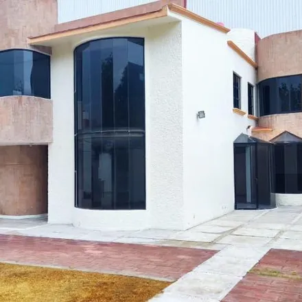 Rent this 3 bed house on Privada de los Ahuehuetes in Arboledas de San Javier 1ra sección, 42088 Pachuca