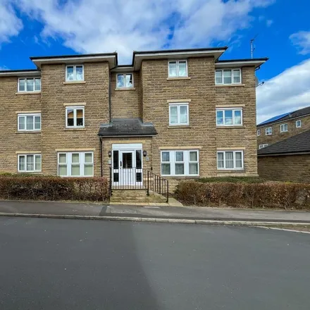 Rent this 3 bed apartment on Highfield Chase in Heckmondwike, WF13 4DG