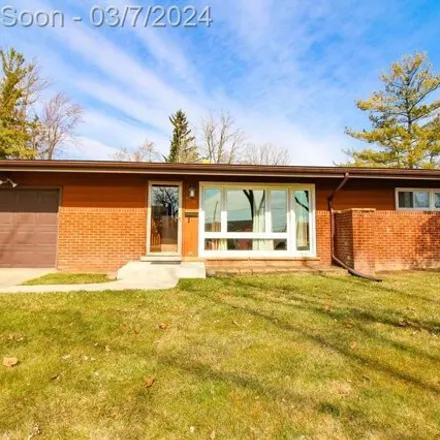 Buy this 3 bed house on 29120 Southgate Drive in Southfield, MI 48076