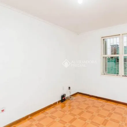 Rent this 2 bed apartment on Sponchiado Jardine Veículos in Rua Dona Zulmira, Cavalhada