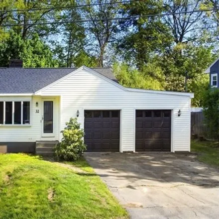 Buy this 4 bed house on 32 Topsfield Circle in Shrewsbury, MA 01545