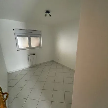 Image 6 - 59bis Rue Carnot, 54110 Dombasle-sur-Meurthe, France - Apartment for rent