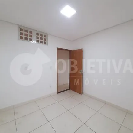 Rent this 1 bed apartment on Rua Vieira Gonçalves in Martins, Uberlândia - MG