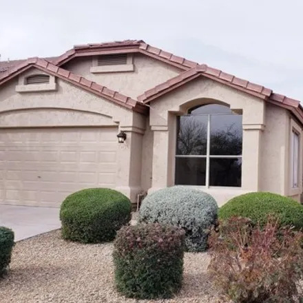 Rent this 3 bed house on 4632 East Gatewood Road in Phoenix, AZ 85050