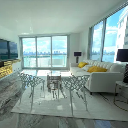 Image 5 - Mirador Apartments South Tower, 1000 West Avenue, Miami Beach, FL 33139, USA - Condo for rent