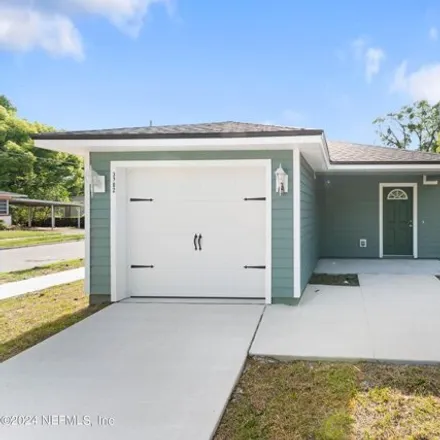 Buy this 3 bed house on 1077 West 23rd Street in Jacksonville, FL 32209
