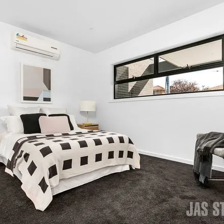 Image 2 - Carlyle Street, Maidstone VIC 3012, Australia - Townhouse for rent