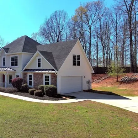 Buy this 4 bed house on 347 Bridgemill Lane in Hampton, West Hampton