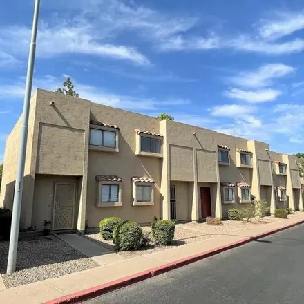 Rent this 2 bed house on 719 South Santa Fe Villas in Mesa, AZ 85210