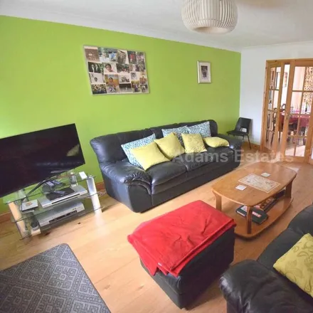 Image 3 - 37 Portway Close, Reading, RG1 6LB, United Kingdom - Room for rent