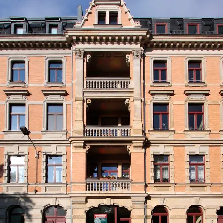 Rent this 3 bed apartment on Römerplatz 9 in 08056 Zwickau, Germany