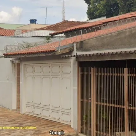 Rent this studio house on Rua Machado de Assis in Vila Lutfalla, São Carlos - SP