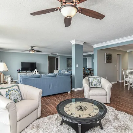 Rent this 4 bed condo on Clearwater
