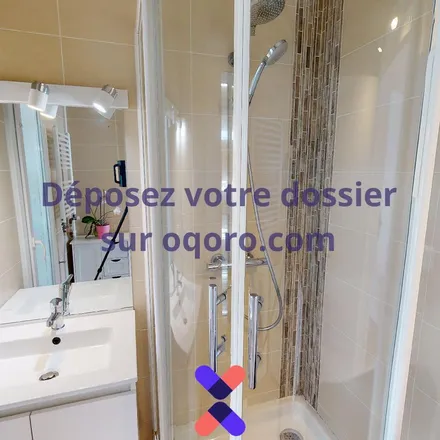 Rent this 3 bed apartment on Saint-Martin-d'Hères Croix-Rouge in Place de la République, 38400 Saint-Martin-d'Hères