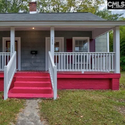 Buy this 2 bed house on 1830 Camden Avenue in Camden, SC 29020