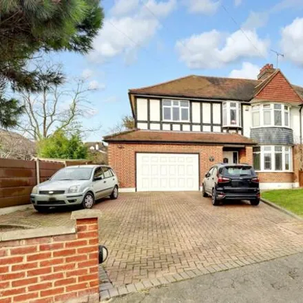 Buy this 5 bed duplex on Forest Edge in Buckhurst Hill, IG9 5AF