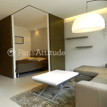 Image 9 - 11 Rue de Berri, 75008 Paris, France - Apartment for rent