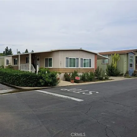 Buy this studio apartment on 2058 Main Street in Tustin, CA 92780