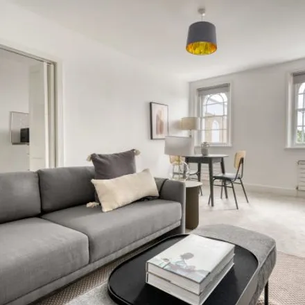 Rent this 2 bed apartment on 15 Milner Square in Angel, London