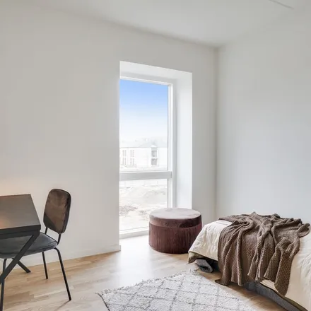 Rent this 4 bed apartment on Rådhusdammen 5 in 2620 Albertslund, Denmark