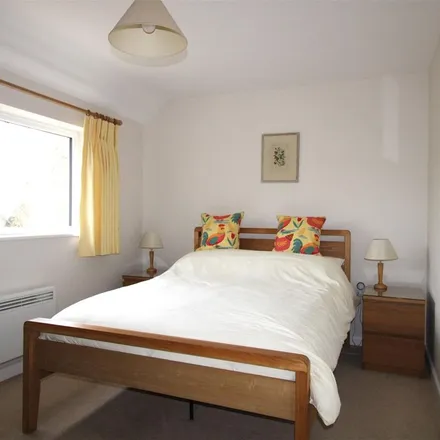 Rent this 3 bed apartment on Amber House in Hingsdon Lane, Netherbury