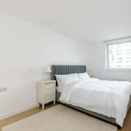 Image 4 - Tesco, 100A West Cromwell Road, London, W14 8PB, United Kingdom - Apartment for sale