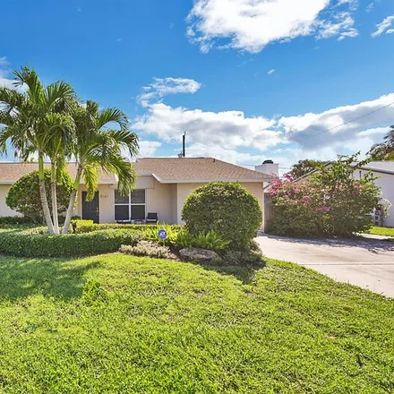 Buy this 3 bed house on 3101 Cardinal Drive in Delray Beach, FL 33444