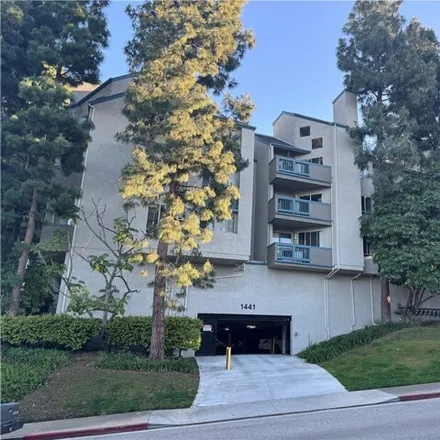 Buy this 2 bed condo on 1334 Brett Place in Los Angeles, CA 90732