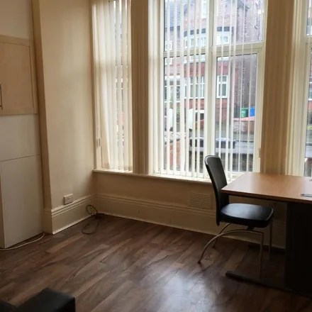 Image 2 - 5 Blair Road, Manchester, M16 8NS, United Kingdom - Apartment for rent