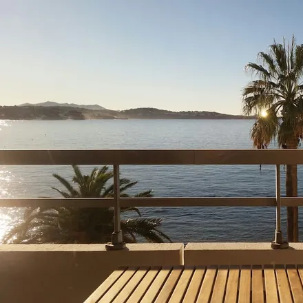Rent this 1 bed apartment on Rue de Provence in 83150 Bandol, France
