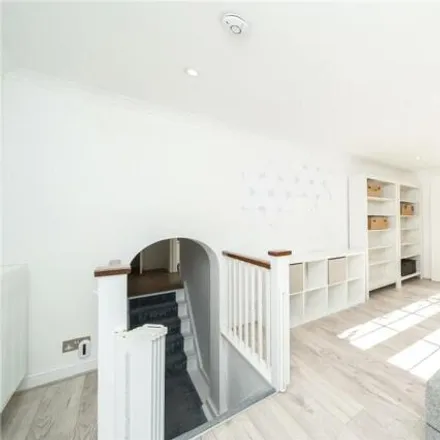 Image 7 - Newstead Way, London, SW19 5HR, United Kingdom - Townhouse for rent