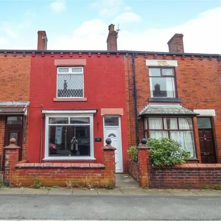 Buy this 2 bed townhouse on Poplar Avenue in Bolton, BL1 8RB