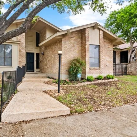 Image 2 - 9298 Jole Cove, Windcrest, Bexar County, TX 78239, USA - House for sale