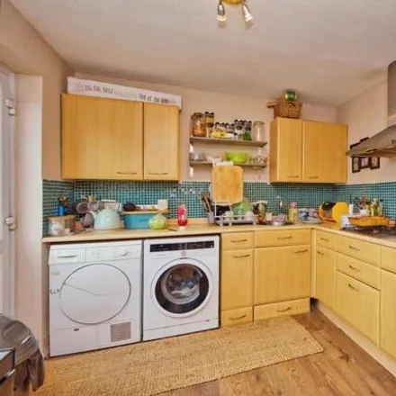 Image 5 - 137 Queensway, Taunton, TA1 5QT, United Kingdom - Townhouse for sale