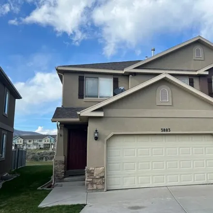 Buy this 3 bed condo on 8098 North Clearwater Road in Eagle Mountain, UT 84005