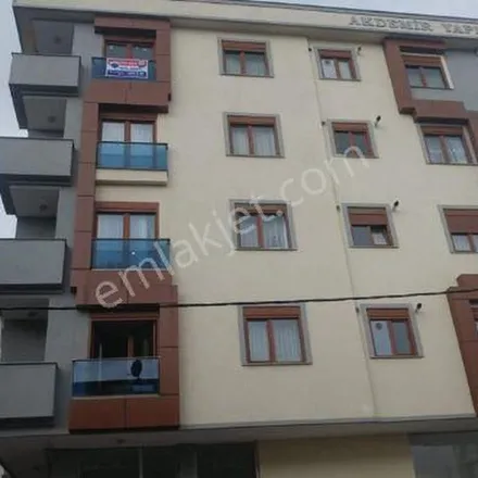 Rent this 2 bed apartment on Ümraniye Atatürk Mesleki ve Teknik Anadolu Meslek Lisesi in 19 Mayıs Caddesi, 34773 Ümraniye