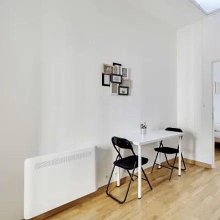 Rent this studio apartment on 35 Rue Jean Jaurès in 92300 Levallois-Perret, France