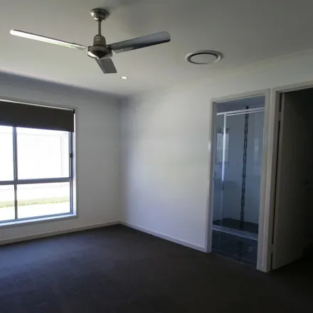 Image 7 - Lauren Drive, QLD 4720, Australia - Apartment for rent