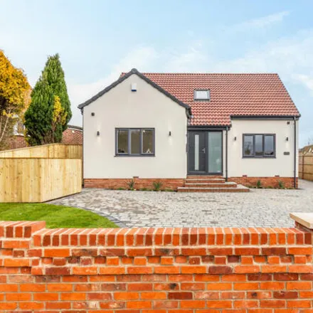 Buy this 4 bed house on Great North Road in Bawtry, DN10 6JH