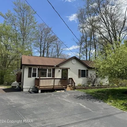 Buy this 3 bed house on 4362 Freedom Way in Coolbaugh Township, PA 18346