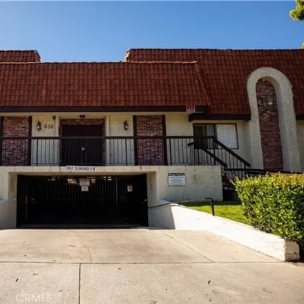 Buy this 3 bed condo on 718 East Garfield Avenue in Glendale, CA 91205