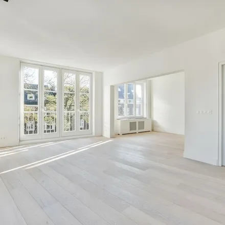 Rent this 5 bed apartment on Cliostraat 3-1 in 1077 KA Amsterdam, Netherlands